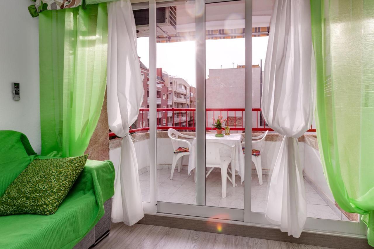 Apartment Studio Playa Del Cura Торрев'єха Екстер'єр фото